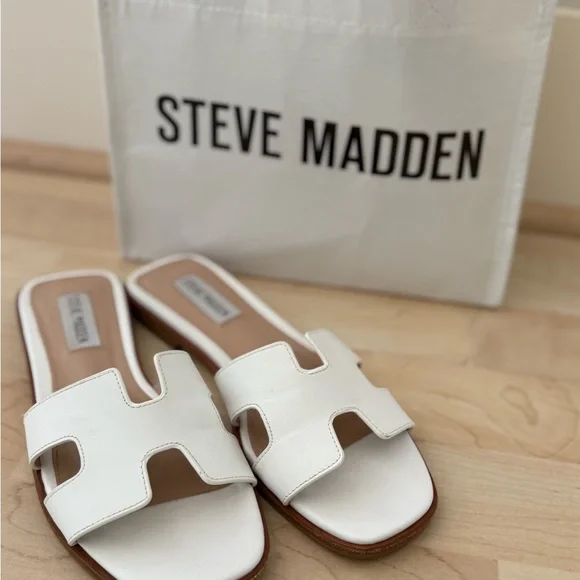 Steve Madden White H-Cut Slide Sandals - Picture 1 of 3